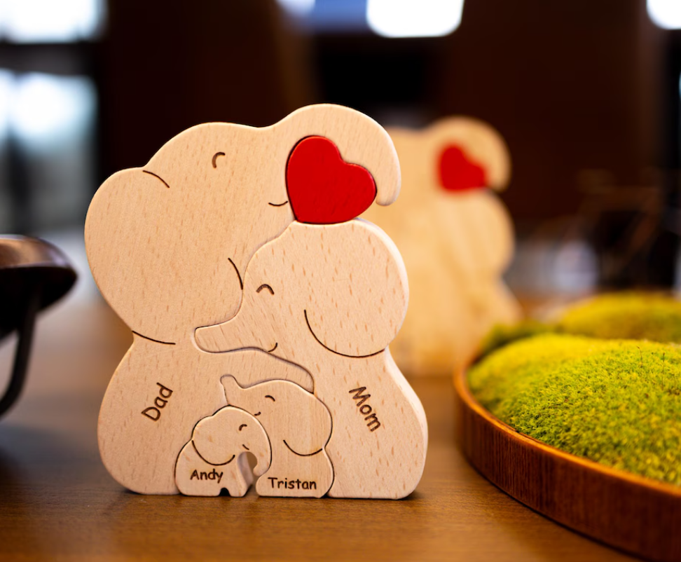 Personalized Wood Family gift, birthday, baby puzzle Elephant Puzzle, Baby Shower, Baby Name, Gift for couple, kids, Mum, dad, Granny, papa